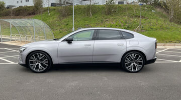 2025 Volvo Single Motor Extended Range 92kWh Ultra Saloon Auto 5-door (Silver) - Image: 21