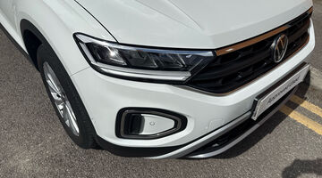 2025 Volkswagen TSI Match DSG Euro 6 5-door (White) - Image: 26