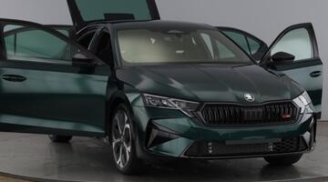 2026 Škoda Hatch vRS 2.0 TSI 265 PS DSG (Green) - Image: 9