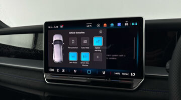 2026 Volkswagen TSI eHybrid 19.7kWh R-Line Edition DSG Euro 6 5-door (Silver) - Image: 15