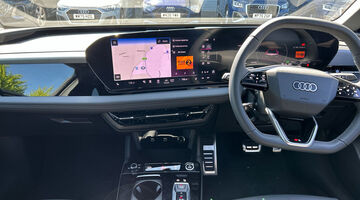 2026 Audi Sportback S line e-tron 210,00 kW (White) - Image: 8