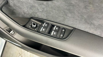 2025 Audi 3.0 TDI V6 Black Edition Tiptronic quattro Euro 6 5-door (Silver) - Image: 24