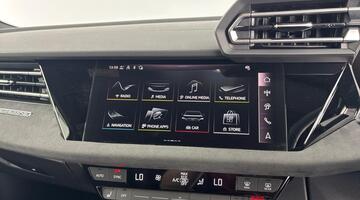 2026 Audi 2.0 TFSI Black Edition S Tronic quattro Euro 6 4-door (Audi exclusive paint finish) - Image: 19