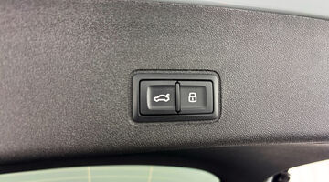 2026 Audi TFSI S line S Tronic Euro 6 5-door (Grey) - Image: 36