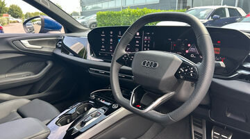 2026 Audi S line TFSI 204 PS S tronic (Blue) - Image: 6
