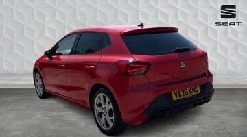 2026 SEAT 1.0 TSI FR Euro 6 5-door (Red) - Image: 3