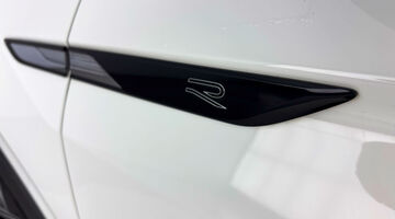 2023 Volkswagen TSI R-Line DSG Euro 6 5-door (White) - Image: 38