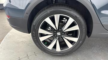 2026 SEAT 1.0 TSI FR DSG Euro 6 5-door (Multicolour) - Image: 32