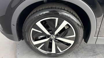 2026 Volkswagen ETSI MHEV Match DSG Euro 6 5-door (Black) - Image: 38