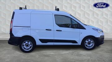 2022 Ford 240 EcoBlue Leader Auto L1 Euro 6 5-door (White) - Image: 4