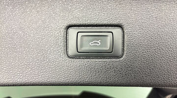 2024 Audi 3.0 TDI V6 45 Black Edition Tiptronic quattro Euro 6 5-door (Black) - Image: 34