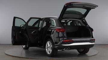 2025 Audi 2.0 TDI Sport S Tronic quattro Euro 6 5-door (Black) - Image: 11