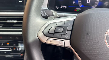 2025 Volkswagen TSI Match DSG Euro 6 5-door (White) - Image: 29