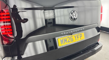 2026 Volkswagen 2.0 TDI T3Commerce Pro Kombi SWB Euro 6 5-door (Black) - Image: 37