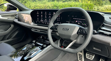 2025 Audi 2.0 TFSI Edition 1 Saloon S Tronic Euro 6 5-door (Red) - Image: 15
