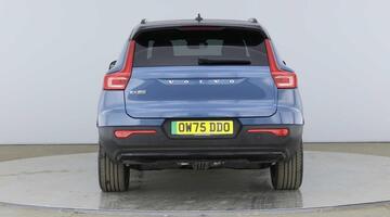 2025 Volvo Single Motor 69kWh Plus Auto 5-door (Blue) - Image: 4