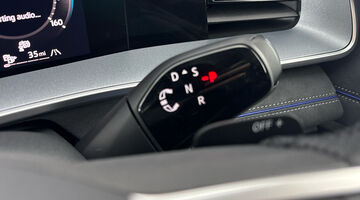 2026 Volkswagen TSI eHybrid 19.7kWh R-Line Edition DSG Euro 6 5-door (Silver) - Image: 22