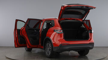 2026 Volkswagen ETSI MHEV Match DSG Euro 6 5-door (Red) - Image: 12