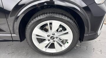2026 Audi TFSI CoD 35 S line S Tronic Euro 6 5-door (Black) - Image: 5