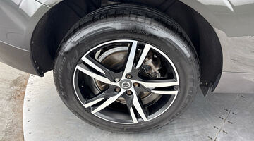 2020 Volvo 2.0 D4 R-Design Auto Euro 6 5-door (Grey) - Image: 29