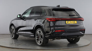 2026 Audi 2.0 TDI Edition 1 S Tronic quattro Euro 6 5-door (Black) - Image: 3