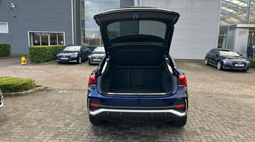2024 Audi TFSI CoD 35 S line Sportback S Tronic Euro 6 5-door (Blue) - Image: 21