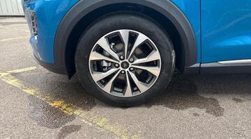 2026 Ford 1.0T EcoBoost MHEV Titanium Euro 6 5-door (Blue) - Image: 24