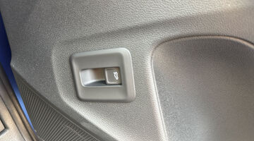 2026 Volkswagen ETSI MHEV R-Line DSG Euro 6 5-door (Blue) - Image: 48