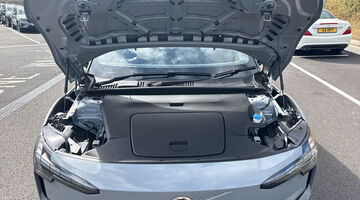 2026 Volvo P5 Long Range 69kWh Ultra Auto 5-door (Grey) - Image: 27