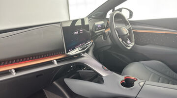 2025 CUPRA 77kWh VZ2 SUV Coupe Auto 4-doorive 5dr (Blue) - Image: 2