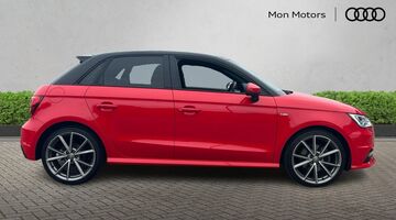 2018 Audi TFSI Black Edition Sportback Euro 6 5-door (Nav) (Red) - Image: 4