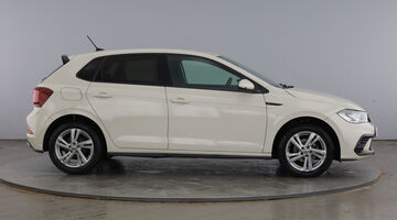 2022 Volkswagen 1.0 TSI R-Line Euro 6 5-door (Grey) - Image: 4