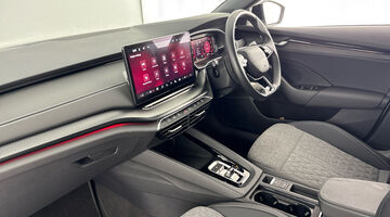 2025 Škoda TSI e-TEC MHEV ACT SportLine DSG Euro 6 5-door (Silver) - Image: 2