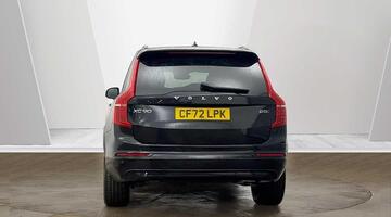 2022 Volvo 2.0 B5 MHEV Plus Auto 4WD Euro 6 5-door (Black) - Image: 4