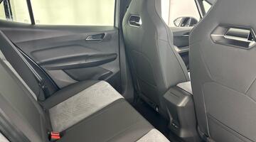 2026 CUPRA V3 59 kWh AFV 230 Auto (Silver) - Image: 29