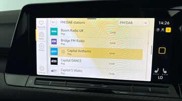 2024 Volkswagen ETSI MHEV Black Edition DSG Euro 6 5-door (Grey) - Image: 16