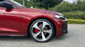2025 Audi 2.0 TFSI Edition 1 Saloon S Tronic Euro 6 5-door (Red) - Image: 5
