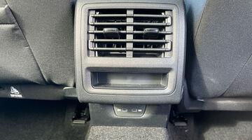2026 Volkswagen ETSI MHEV Match DSG Euro 6 5-door (Grey) - Image: 45