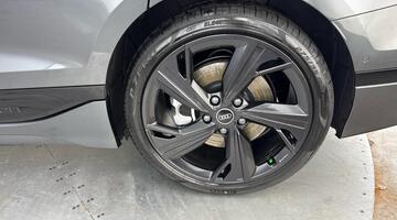 2026 Audi Black Edition e-tron performance 270,00 kW (Grey) - Image: 34