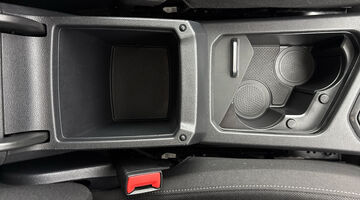2023 Volkswagen TSI Life DSG Euro 6 5-door (Silver) - Image: 24