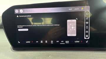 2026 Audi 2.0 TFSI Edition 1 S Tronic quattro Euro 6 5-door (White) - Image: 23