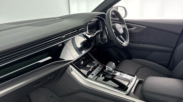 2026 Audi 4.0 TFSI V8 Performance Tiptronic quattro Euro 6 5-door (Grey) - Image: 2