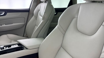 2021 Volvo 2.0h T6 Recharge 11.6kWh Inscription Expression Auto Euro 6 5-door (Grey) - Image: 37