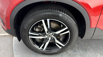 2020 Volvo 2.0 T5 R-Design Auto Euro 6 5-door (Red) - Image: 36