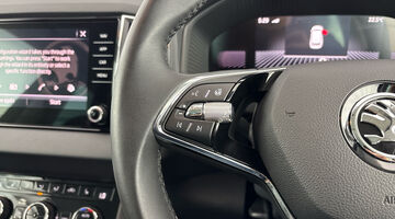 2024 Škoda TSI ACT SE L Euro 6 5-door (Black) - Image: 22