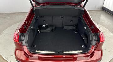 2026 Audi Saloon Black Edition e-hybrid quattro 299 PS S tronic (Red) - Image: 34