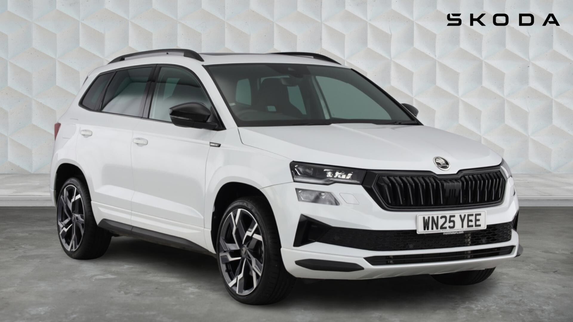 Moon White 2025 Skoda Karoq Estate Front-wheel drive Automatic