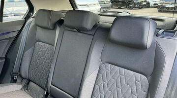 2026 Volkswagen ETSI MHEV Match DSG Euro 6 5-door (Grey) - Image: 9