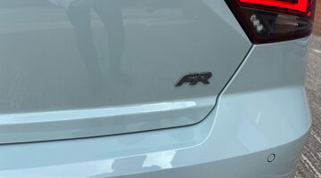 2026 SEAT 1.0 TSI FR Euro 6 5-door (Grey) - Image: 33