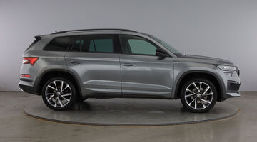 2022 Škoda TSI ACT SportLine DSG Euro 6 5-door (7 Seat) (Grey) - Image: 4